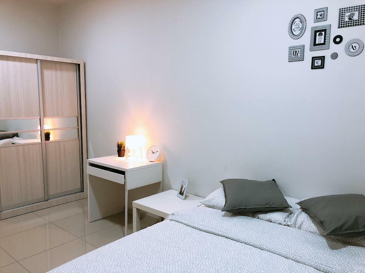 Heart Of Petaling Jaya Near Lrt Line 5 Apartment Exterior photo